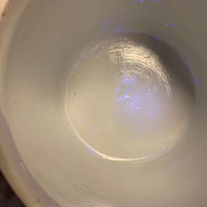 A Chinese blue and white bowl and cover with antiquities design, Kangxi — 照片 12