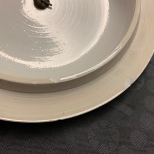 A Chinese blue and white bowl and cover with antiquities design, Kangxi — 照片 8