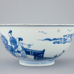 A Chinese blue and white bowl with a rabbit, Kangxi — photo 5