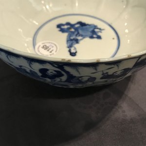 A Chinese blue and white bowl with figures, Kangxi, and a klapmuts crane bowl, probably Wanli — 照片 20