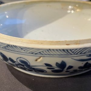 A Chinese blue and white box and cover, Kangxi — photo 13