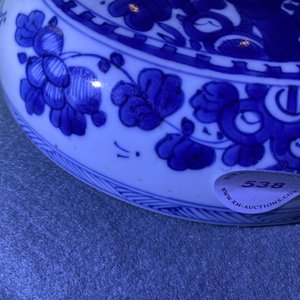 A Chinese blue and white box and cover, Kangxi — photo 16