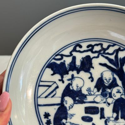A Chinese blue and white 'Boys at Play 嬰戲圖' plate — photo 3