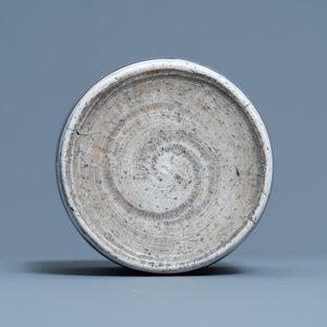 A Chinese blue and white brush pot, 18/19th C. — 照片 7