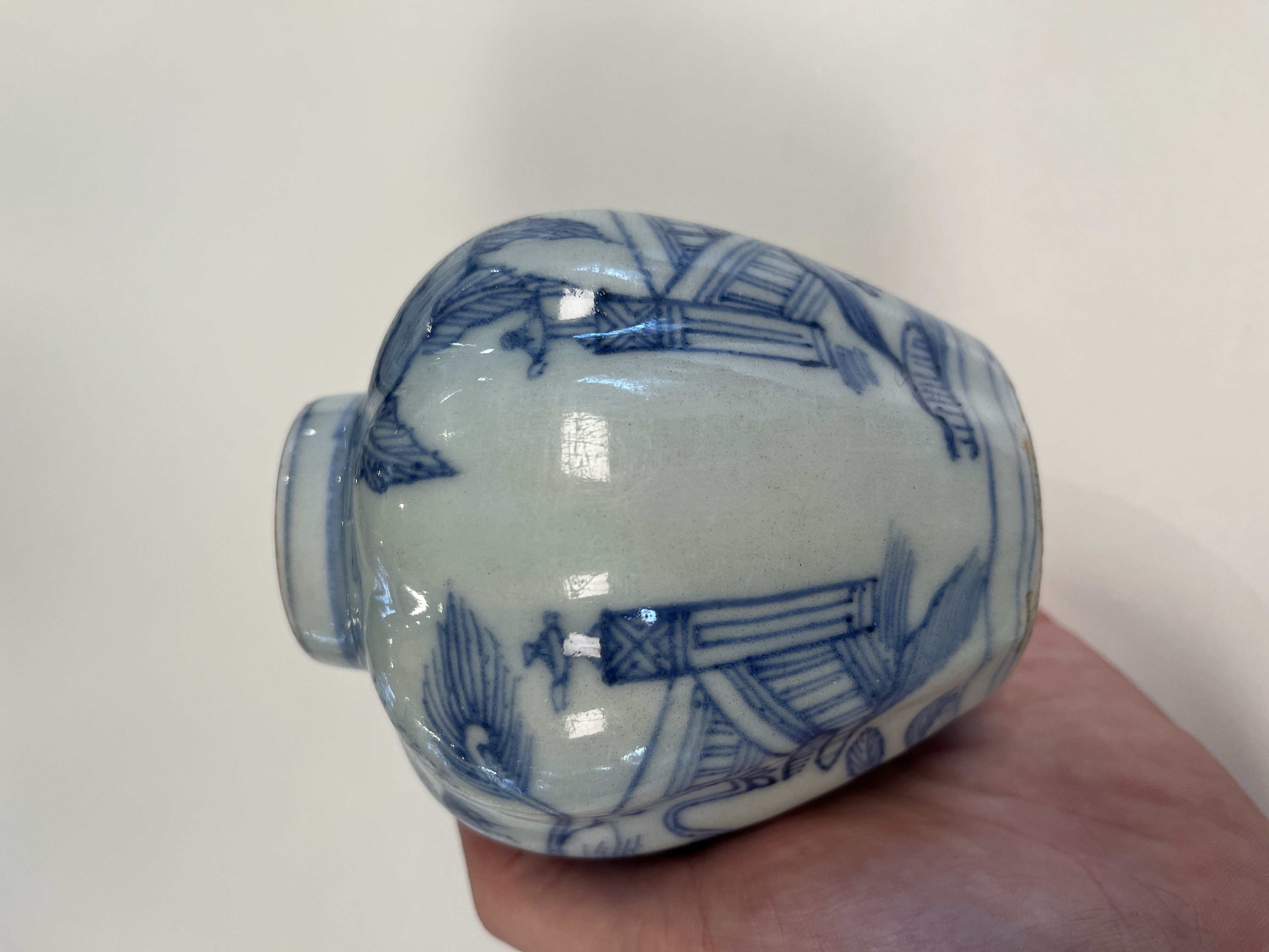 A Chinese blue and white 'Buddhist Lion' jarlet — foto 2