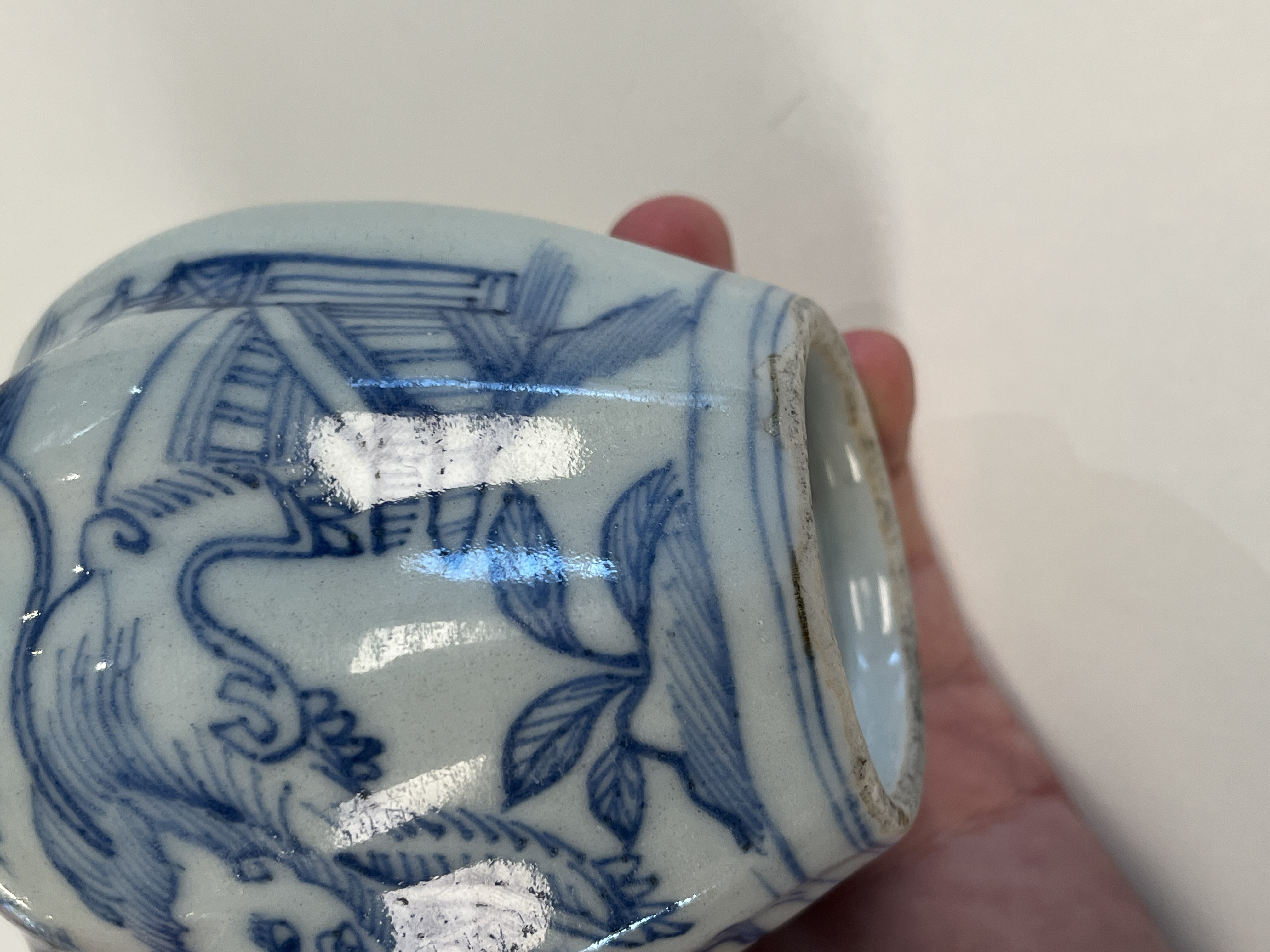 A Chinese blue and white 'Buddhist Lion' jarlet — foto 10