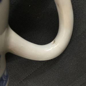 A Chinese blue and white "buffalo riding" teapot, Yongzheng — 照片 9