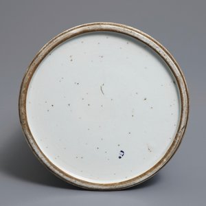 A Chinese blue and white butter churn with landscape design, Qianlong — photo 6