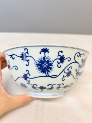 A Chinese blue and white 'Cao Long' bowl — foto 4