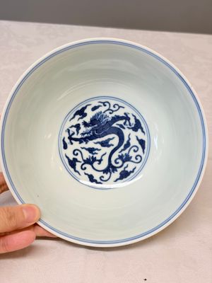 A Chinese blue and white 'Cao Long' bowl — foto 8