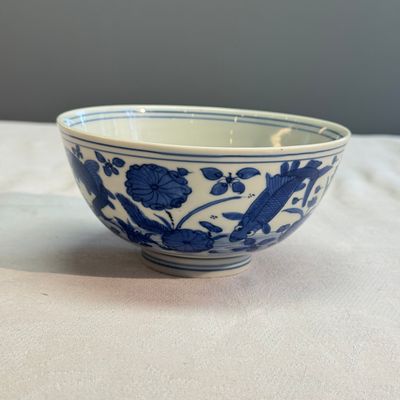 A Chinese blue and white 'Carp' bowl — foto 3