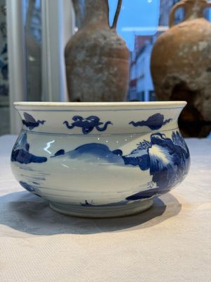 A Chinese blue and white censer depicting two sages in a mountainous landscape, Kangxi — foto 4