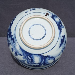 A Chinese blue and white censer with figures in a landscape, Kangxi — 照片 9