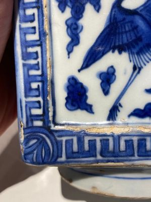 A Chinese blue and white 'cong' vase with cranes and trigrams, Jiajing/Wanli — photo 14