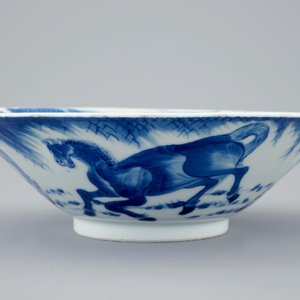 A Chinese blue and white conical bowl: "Horses of Mu Wang", Kangxi — 照片 5