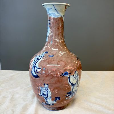 A Chinese blue and white copper-red-ground 'Eight Immortals and Shoulao' vase, Jiaqing mark and of the period — foto 4