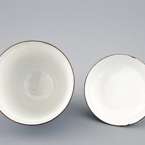 A Chinese blue and white covered Bencharong bowl for the Thai Market, 18/19th C. — photo 5