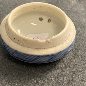 A Chinese blue and white covered tea caddy, Kangxi — 照片 13