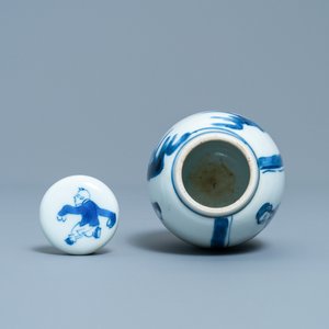 A Chinese blue and white covered tea caddy, Kangxi — 照片 5