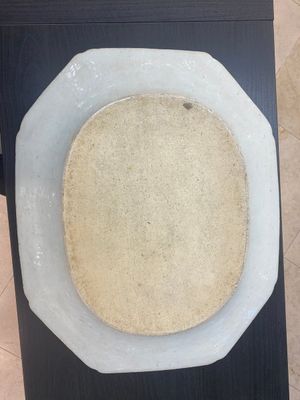 A Chinese blue and white covered tureen, a dish and four plates, Qianlong — photo 5