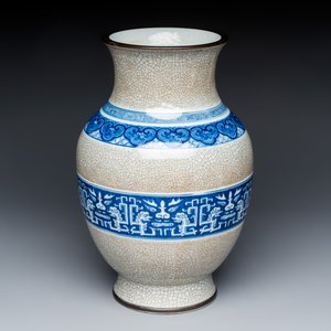 A Chinese blue and white crackle-glazed 'Taotie' vase  — photo 1