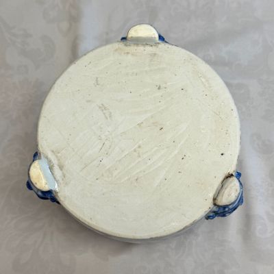 A Chinese blue and white 'Cranes' cylindrical tripod censer — 照片 14