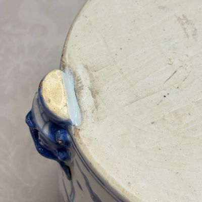 A Chinese blue and white 'Cranes' cylindrical tripod censer — 照片 15