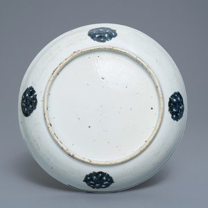 A Chinese blue and white 'cranes' dish, Jiajing — 照片 2