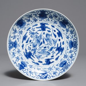 A Chinese blue and white 'cranes' plate, Yongzheng mark and of the period — photo 1