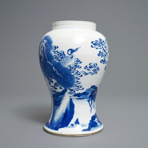A Chinese blue and white 'deer and crane' vase, Kangxi — 照片 2