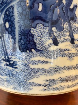 A Chinese blue and white 'deer and crane' vase, Tao Cheng Tang 陶成堂 mark, 18/19th C. — photo 18