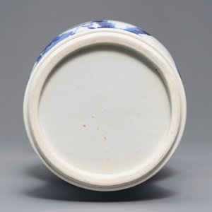 A Chinese blue and white 'deer and crane' yenyen vase, Kangxi — 照片 6