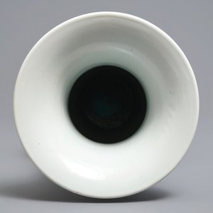 A Chinese blue and white 'deer and crane' yenyen vase, Kangxi — photo 5