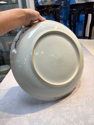 A Chinese blue and white dish with floral design, Kangxi — photo 9