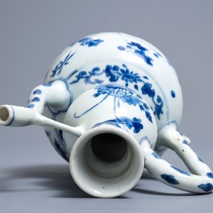 A Chinese blue and white double gourd ewer, Transitional period — 照片 5