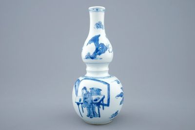 A Chinese blue and white double gourd vase, Kangxi
