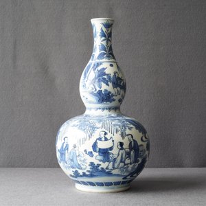 A Chinese blue and white double gourd vase, Transitional period — photo 8