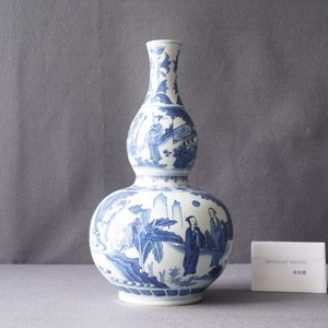 A Chinese blue and white double gourd vase, Transitional period — photo 13