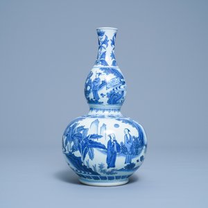 A Chinese blue and white double gourd vase, Transitional period — photo 3