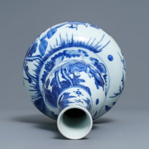 A Chinese blue and white double gourd vase, Transitional period — photo 6