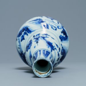 A Chinese blue and white double gourd vase, Wanli — photo 5