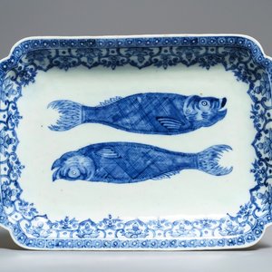 A Chinese blue and white 'double herring' dish for the Dutch market, Qianlong — 照片 1