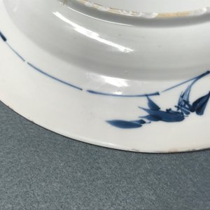 A Chinese blue and white 'dragon and carp' dish, Kangxi — photo 13