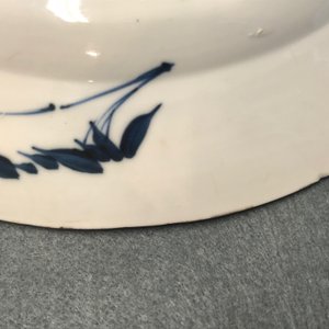 A Chinese blue and white 'dragon and carp' dish, Kangxi — photo 10
