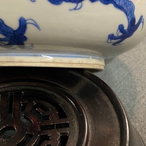 A Chinese blue and white 'dragon and phoenix' censer, Kangxi — 照片 13