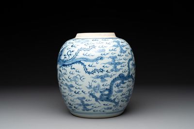 A Chinese blue and white 'dragon and phoenix' jar, Yongzheng