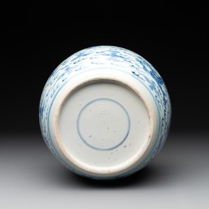 A Chinese blue and white 'dragon and phoenix' jar, Yongzheng — photo 6