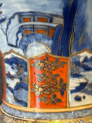 A Chinese blue and white Dutch-decorated 'landscape' vase, Kangxi — photo 11