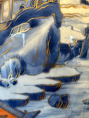 A Chinese blue and white Dutch-decorated 'landscape' vase, Kangxi — photo 14