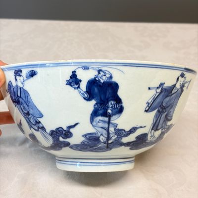 A Chinese blue and white 'Eight Immortals' bowl — photo 5